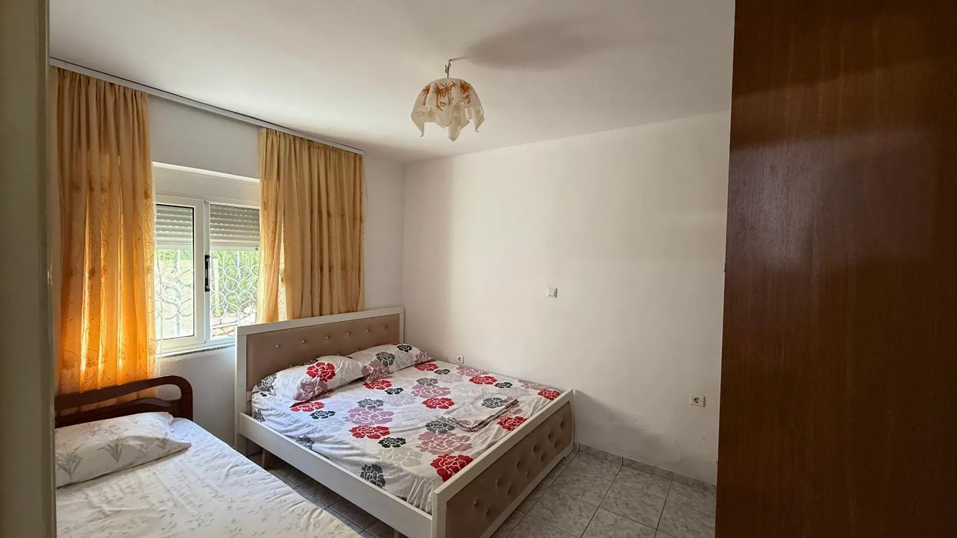 Lukova'S Vacation Home Albania