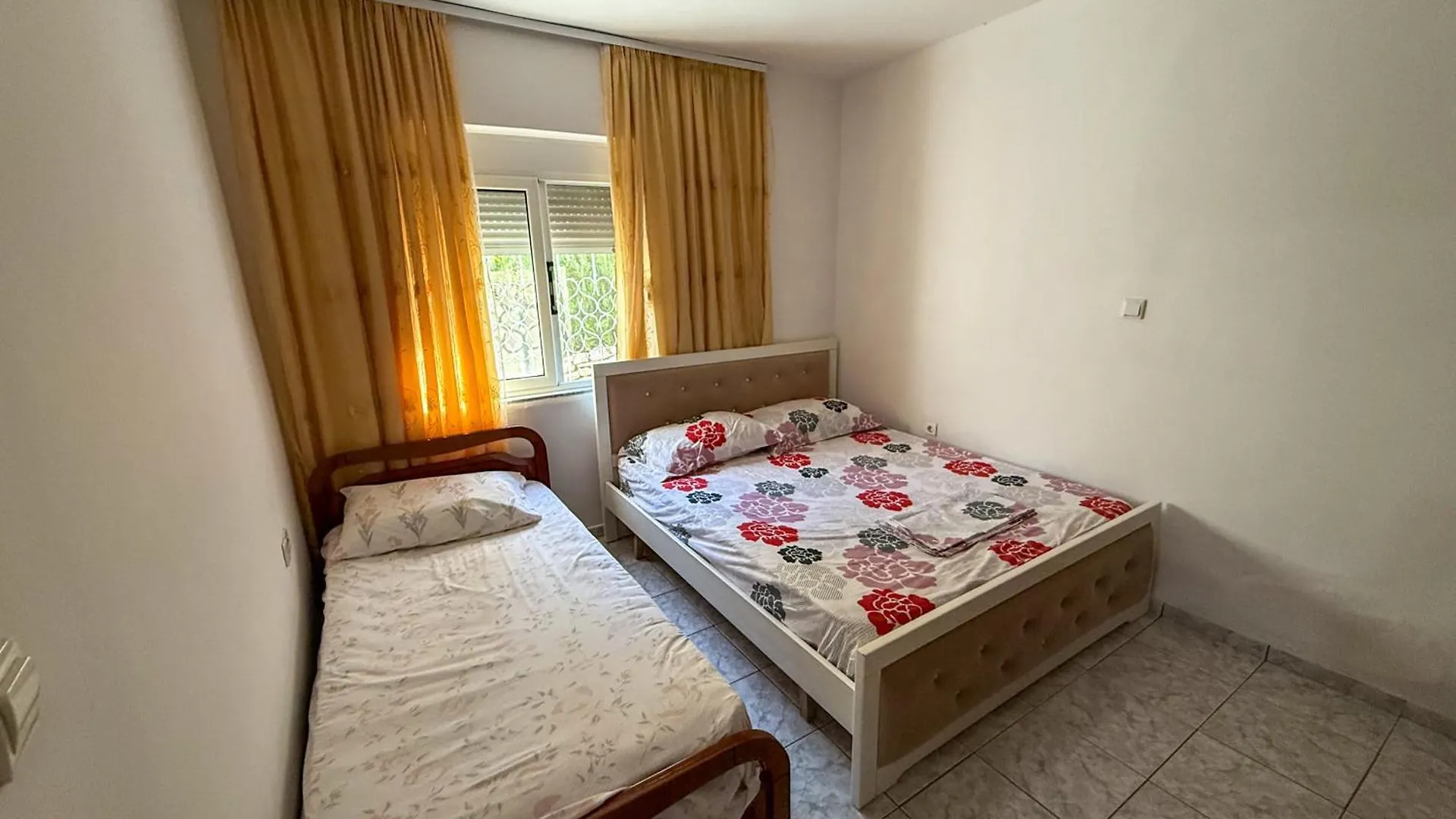 Apartment Lukova'S Vacation Home Albania